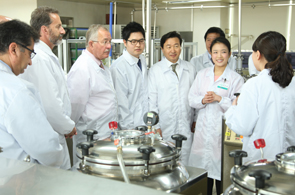 �̱� �̽ð��ָ����б�, AOA ����